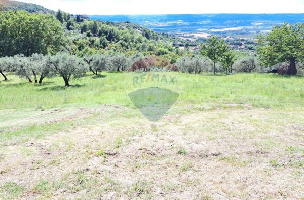 casa indipendente in vendita a Montecchio