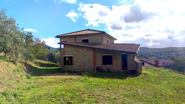 casa indipendente in vendita a Montecchio