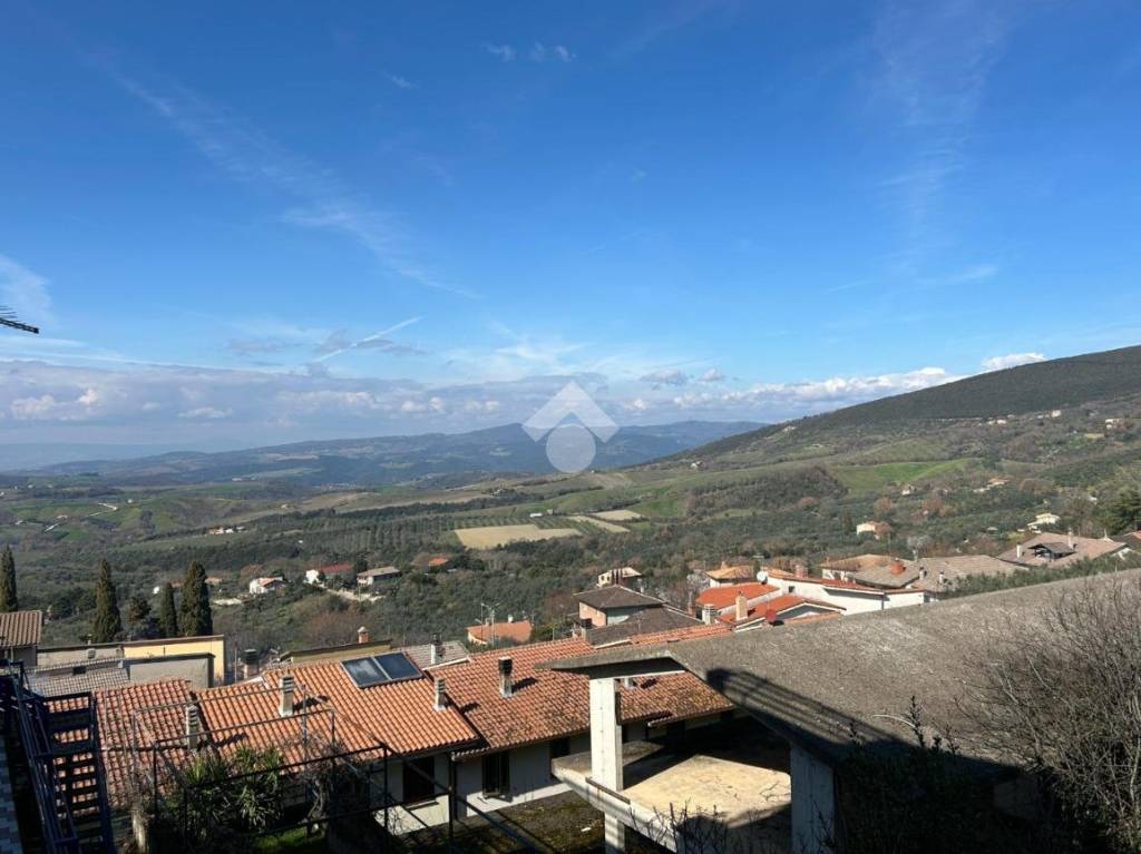 appartamento in vendita a Montecchio