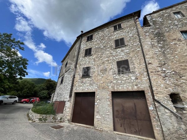 appartamento in vendita a Montecchio in zona Melezzole