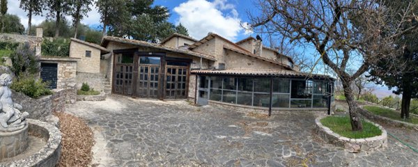 casa indipendente in vendita a Montecchio in zona Melezzole