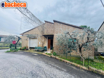 appartamento in vendita a Montecchio