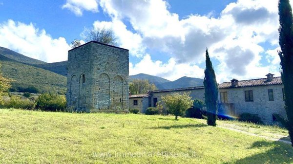 casa indipendente in vendita a Montecchio