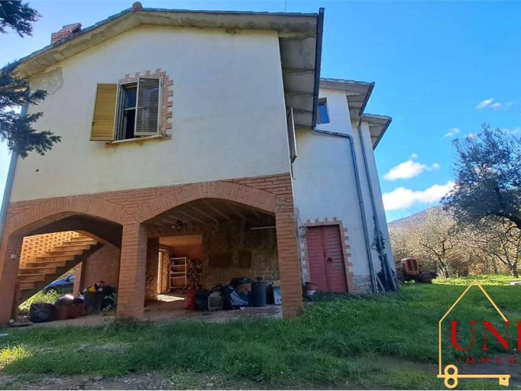 casa indipendente in vendita a Montecchio