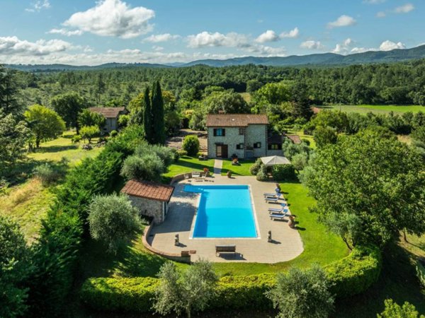 casa indipendente in vendita a Montecchio in zona Melezzole