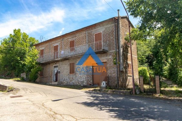 casa indipendente in vendita a Montecchio in zona Prato Giardino