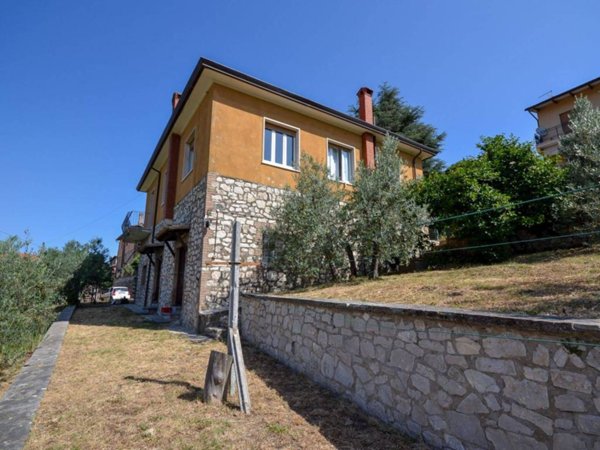 appartamento in vendita a Montecchio
