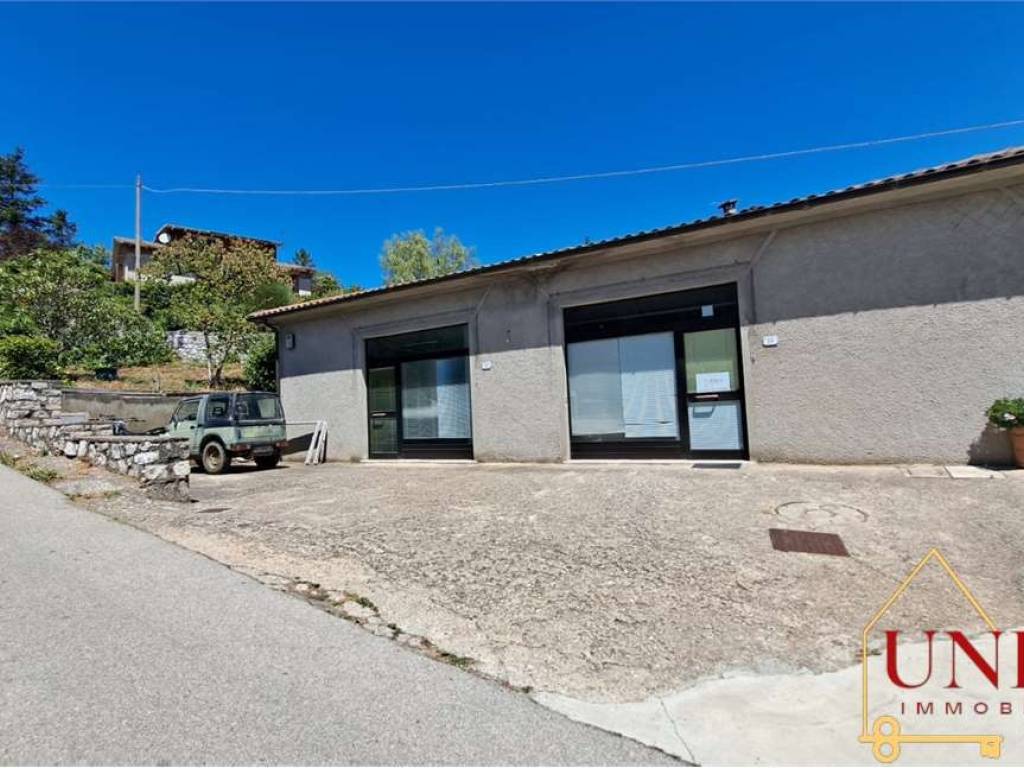 appartamento in vendita a Montecchio in zona Melezzole