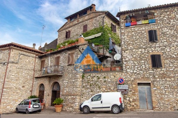 casa indipendente in vendita a Montecchio