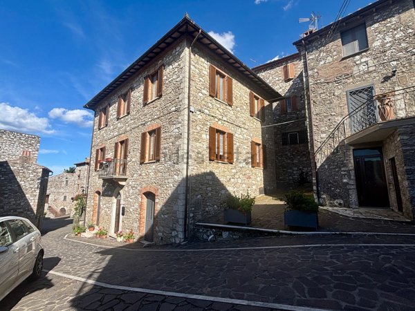 appartamento in vendita a Montecchio in zona Melezzole