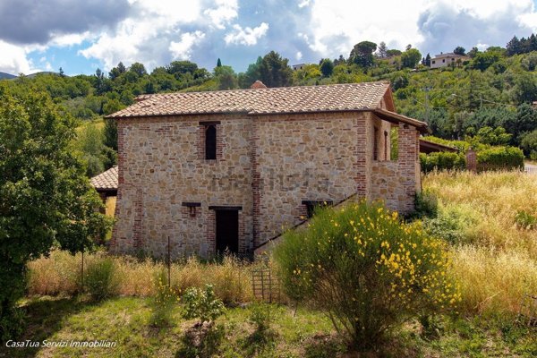 casale in vendita a Montecchio