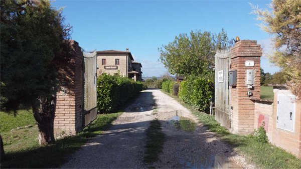 casa indipendente in vendita a Montecchio