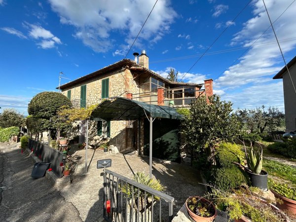 appartamento in vendita a Montecchio