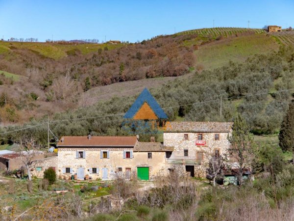 casa indipendente in vendita a Montecchio