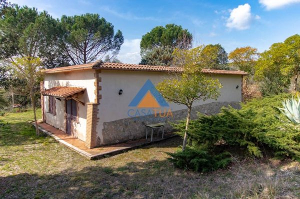 casa indipendente in vendita a Montecchio