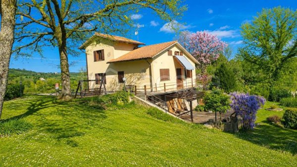 appartamento in vendita a Montecchio