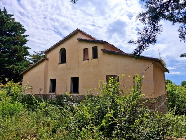 casa indipendente in vendita a Montecchio