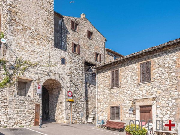 casa indipendente in vendita a Montecchio