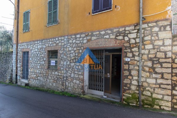 appartamento in vendita a Montecchio in zona Tenaglie