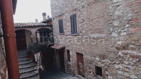 appartamento in vendita a Montecchio