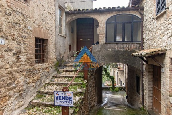 appartamento in vendita a Montecchio