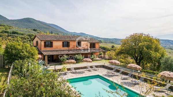 casale in vendita a Montecchio