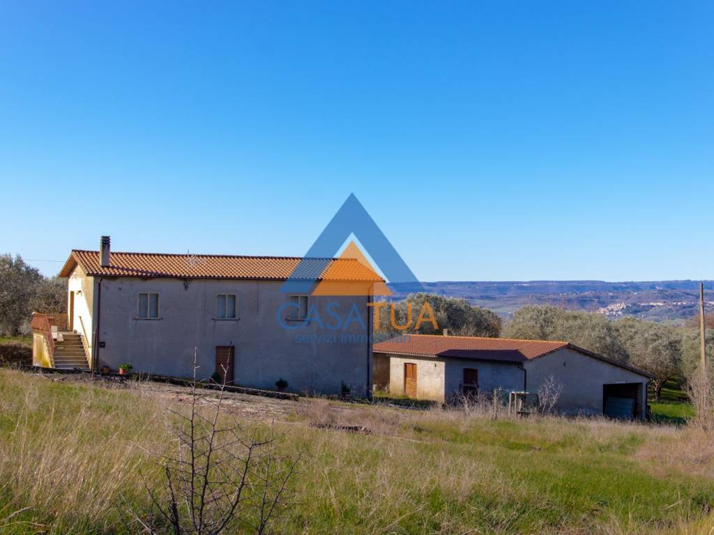 casa indipendente in vendita a Montecchio in zona Prato Giardino