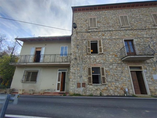 casa indipendente in vendita a Montecchio in zona San Rocco