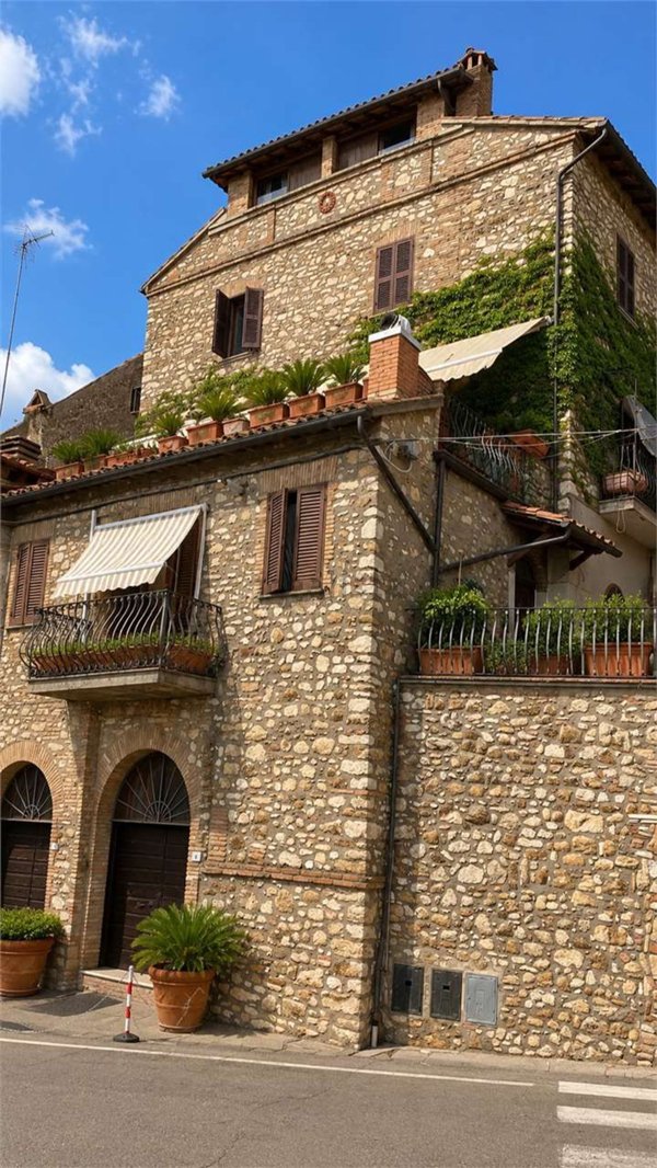 appartamento in vendita a Montecchio