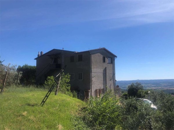 appartamento in vendita a Montecchio
