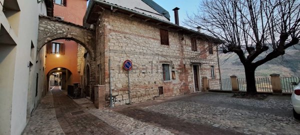 appartamento in vendita a Montefranco