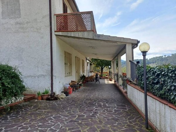casa indipendente in vendita a Montefranco