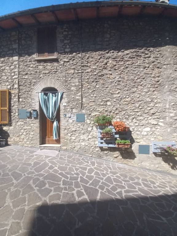 appartamento in vendita a Montefranco