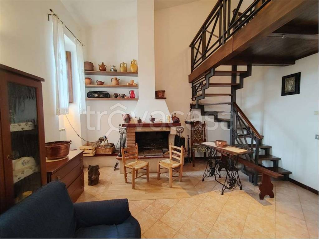 appartamento in vendita a Montefranco