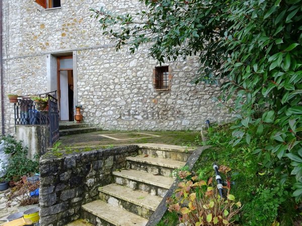 appartamento in vendita a Montefranco