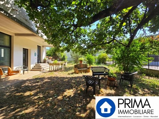 casa indipendente in vendita a Montefranco