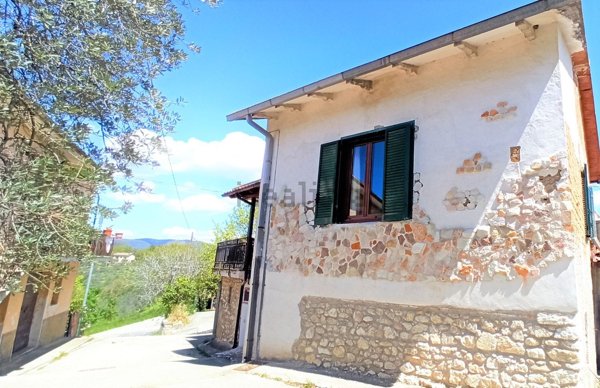 appartamento in vendita a Montefranco in zona Varcone