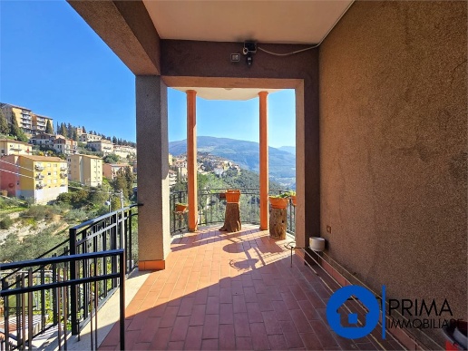 casa indipendente in vendita a Montefranco