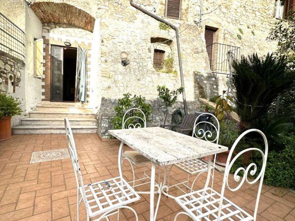 appartamento in vendita a Montefranco