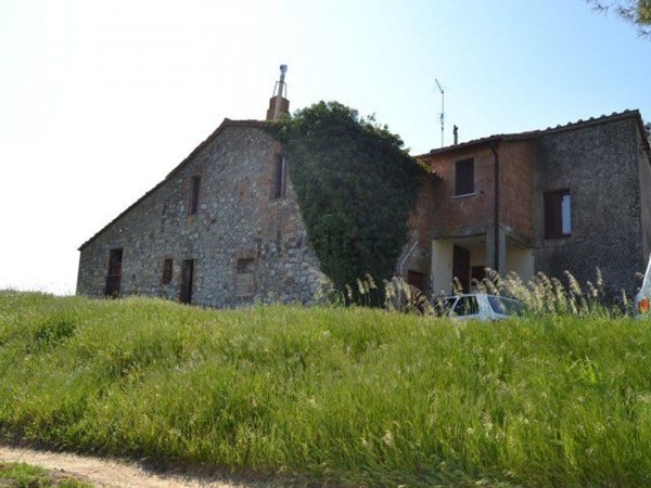 casa indipendente in vendita a Montegabbione