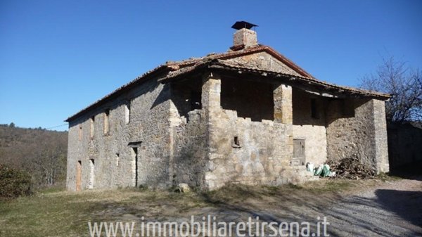 casa indipendente in vendita a Montegabbione