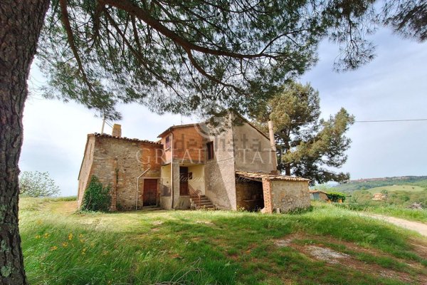 casale in vendita a Montegabbione