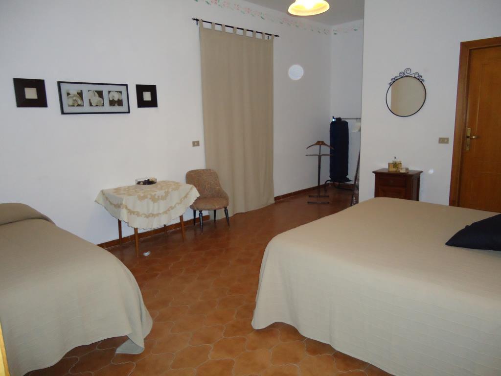 casa indipendente in vendita a Montegabbione