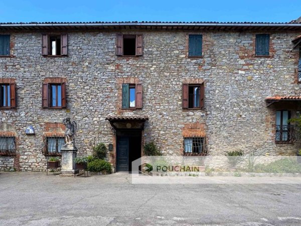 intera palazzina in vendita a Montegabbione