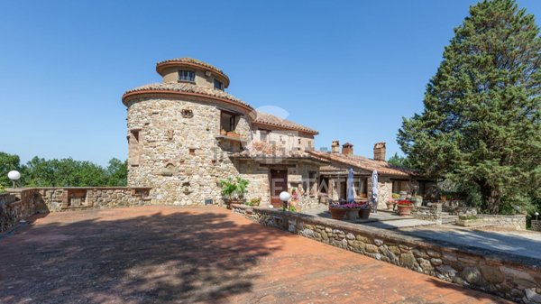 casale in vendita a Montegabbione