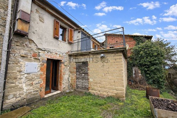 casa indipendente in vendita a Montegabbione in zona Faiolo