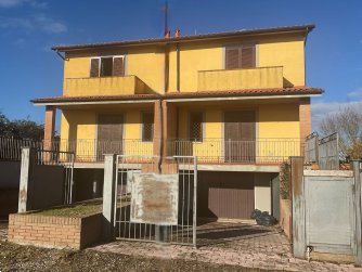 casa indipendente in vendita a Montegabbione in zona Faiolo