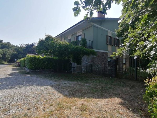 casa indipendente in vendita a Montegabbione