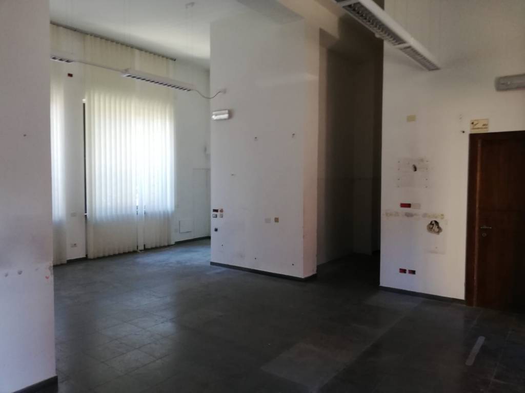 negozio in vendita a Montegabbione