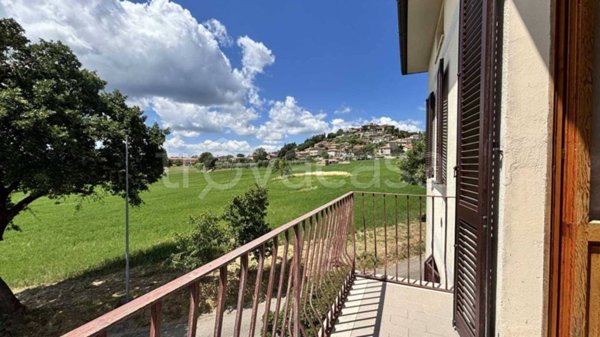 appartamento in vendita a Montegabbione in zona Faiolo